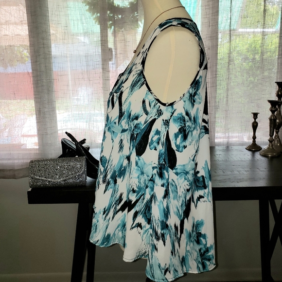 Style & Co. Blouse - Picture 2 of 5